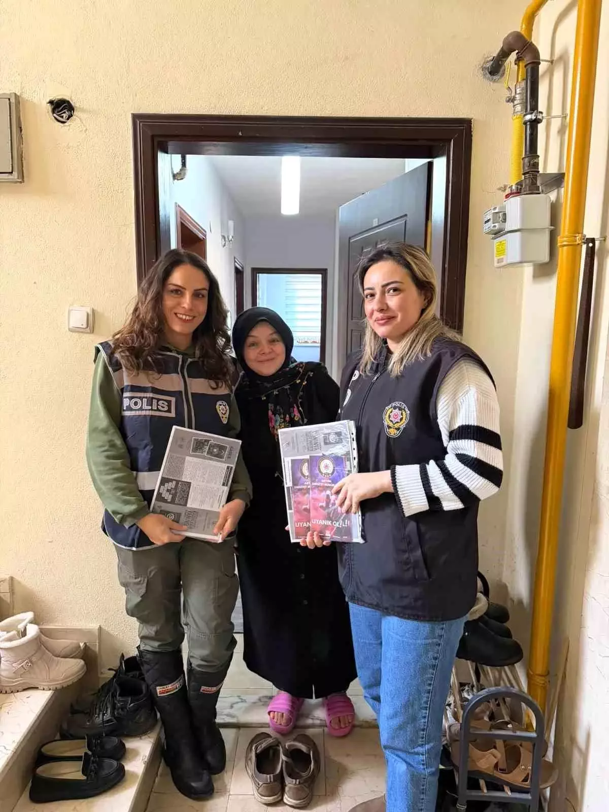 Artvin'de 4,5 milyon liralık telefon dolandırıcılığı önlendi