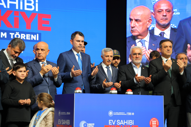 bakan kurum dan ozgur ozel e sert tepki vakit 19541547 9182 m