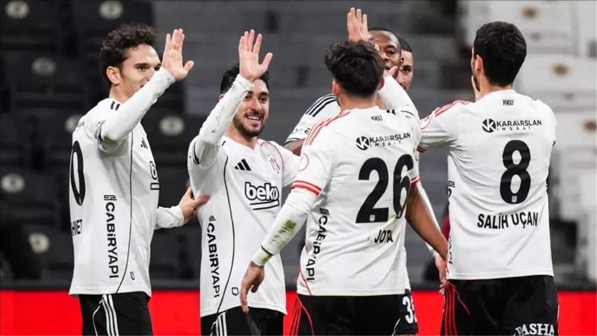 Beşiktaş 11'i! ZTK Kocaelispor Beşiktaş maç kadrosu ilk 11'ler belli oldu mu?