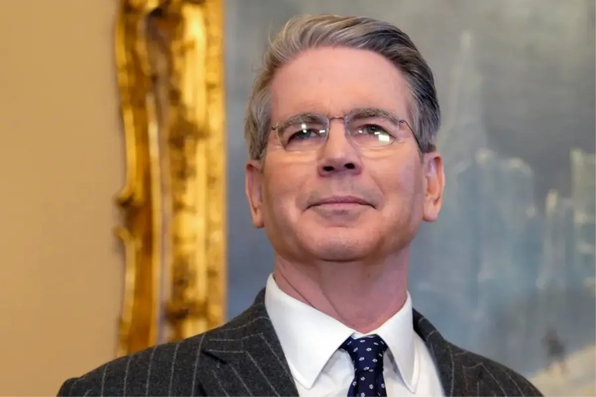 Bessent, Kongre'de Trump bağlantılı World Liberty Financial hakkında sorgulandı