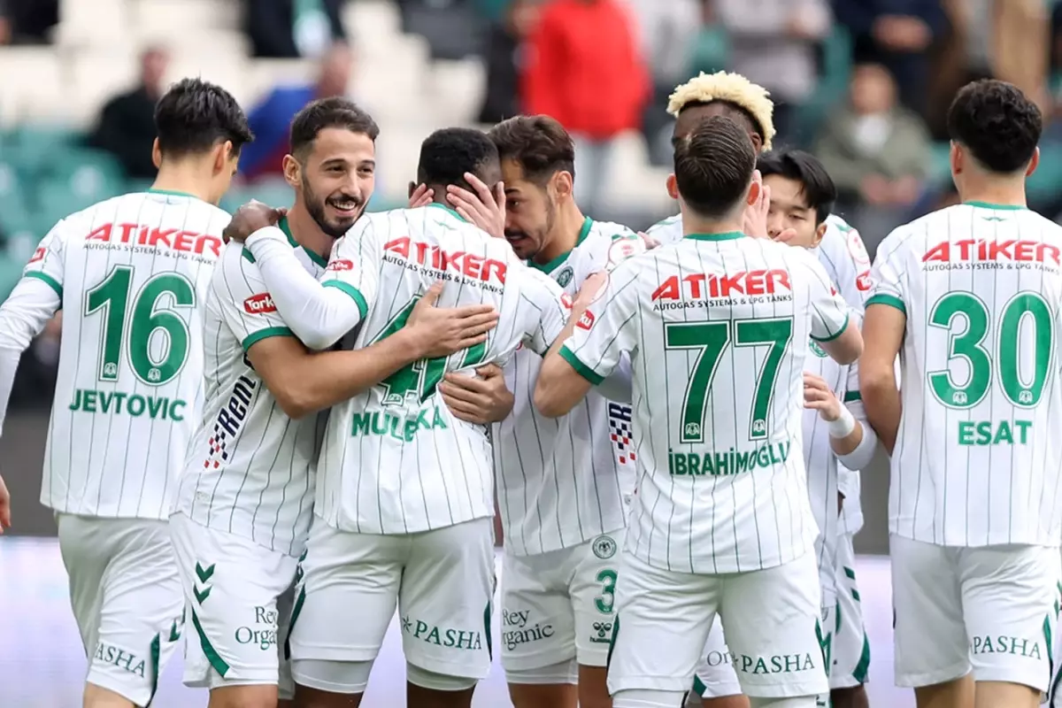 Çağdaş Atan ile yollarını ayıran Konyaspor, Aliağa'ya patladı