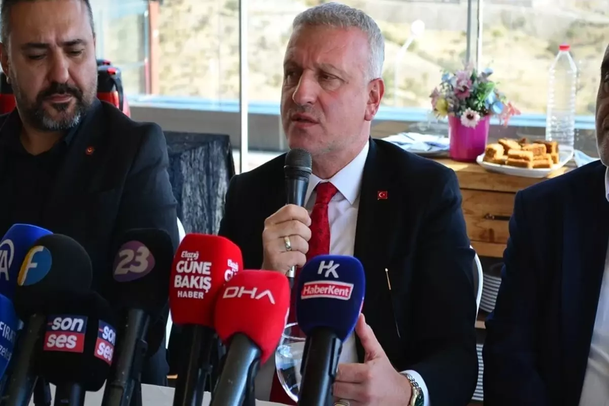 Cumhurbaşkanı Başdanışmanı Saral'dan "Epstein" yorumu: Bu bir insanlık meselesi