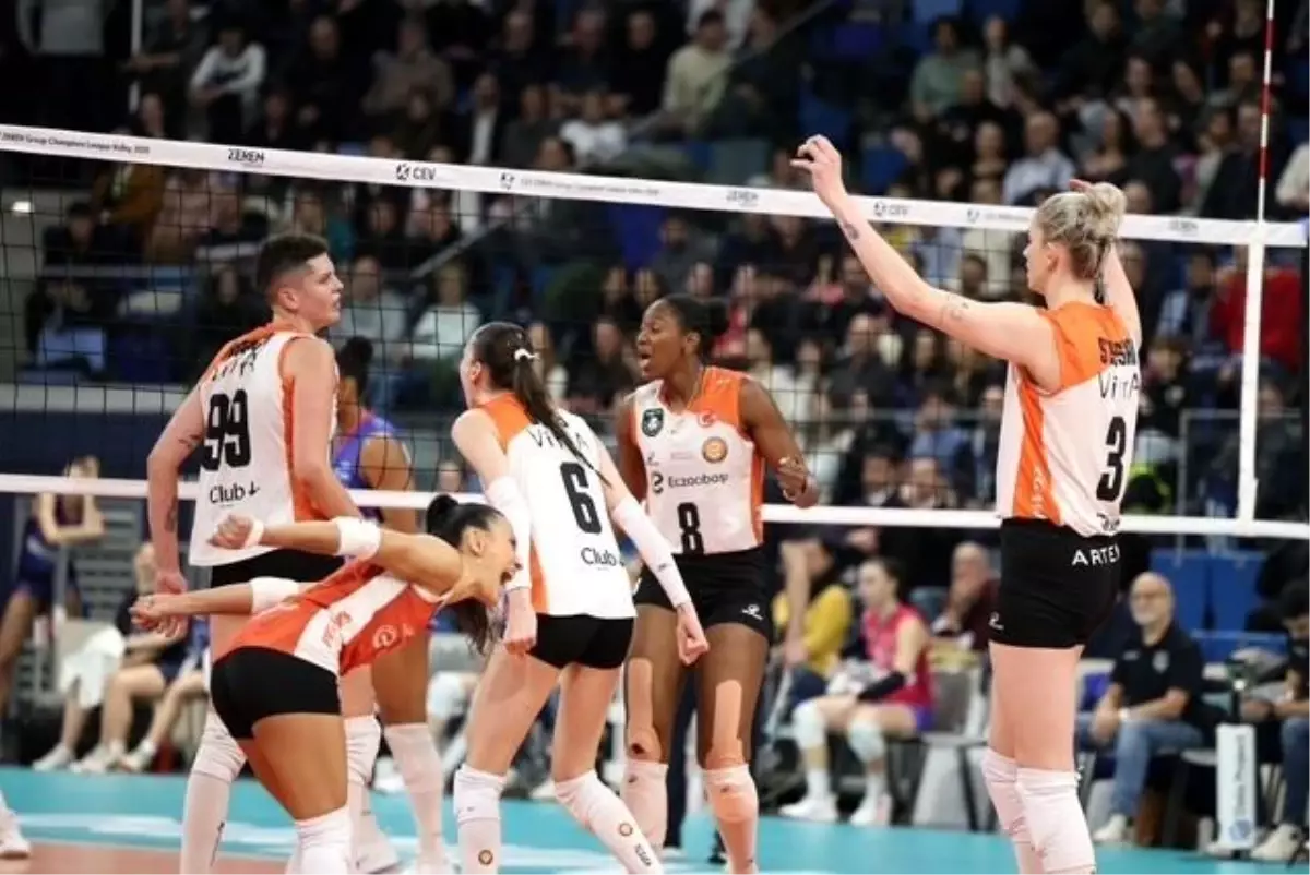 Eczacıbaşı Dynavit, Şampiyonlar Ligi'nde çeyrek finalde