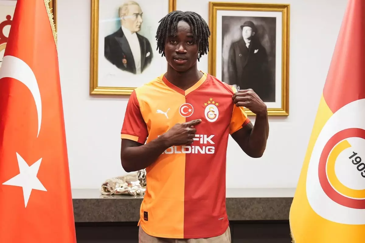 Galatasaray, Renato Nhaga transferini KAP'a bildirdi