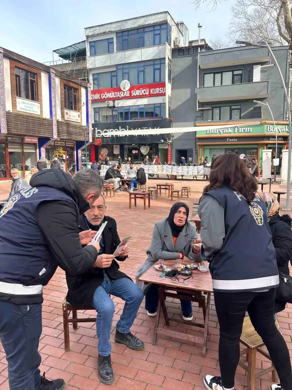 İznik'te polisten dolandırıcılık uyarısı