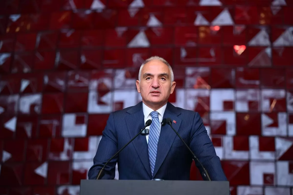 Kültür ve Turizm Bakanı Ersoy, geçen yılki kültür ve sanat verileri ile 2026 hedeflerini açıkladı Açıklaması