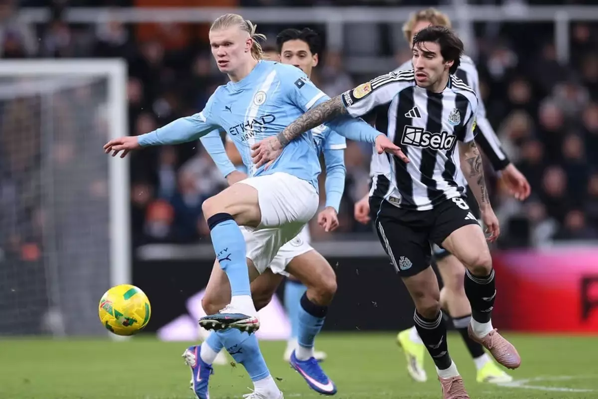 Manchester City, Newcastle United'ı devirdi