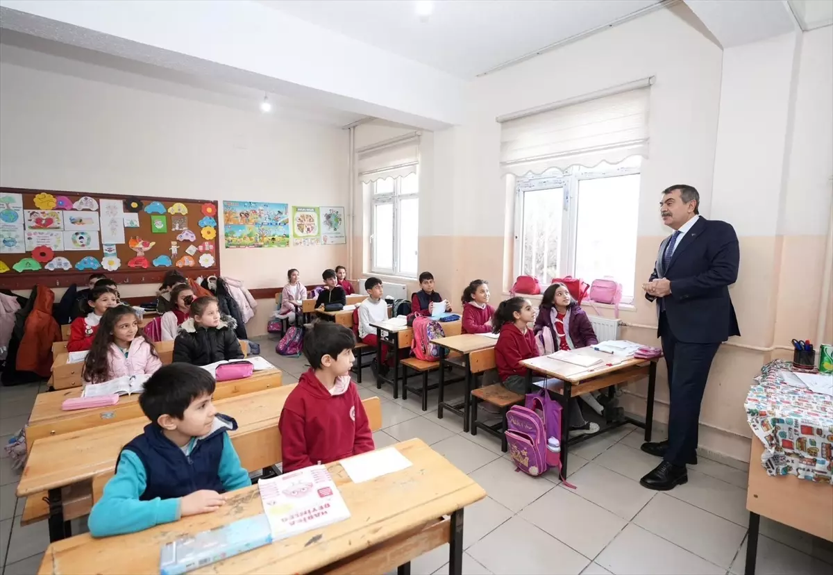 Milli Eğitim Bakanı Tekin, Şanlıurfa'da temaslarda bulundu