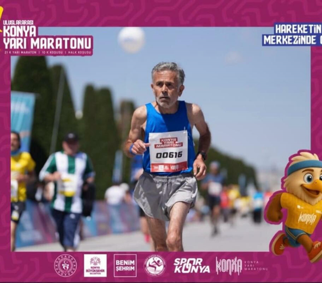 siddetle oneriyor 75 yasindaki veteran atlet 19542115 7541 m