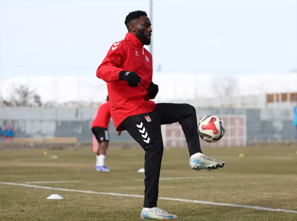 Sivasspor, Sarıyer maçının hazırlıklarını tamamladı