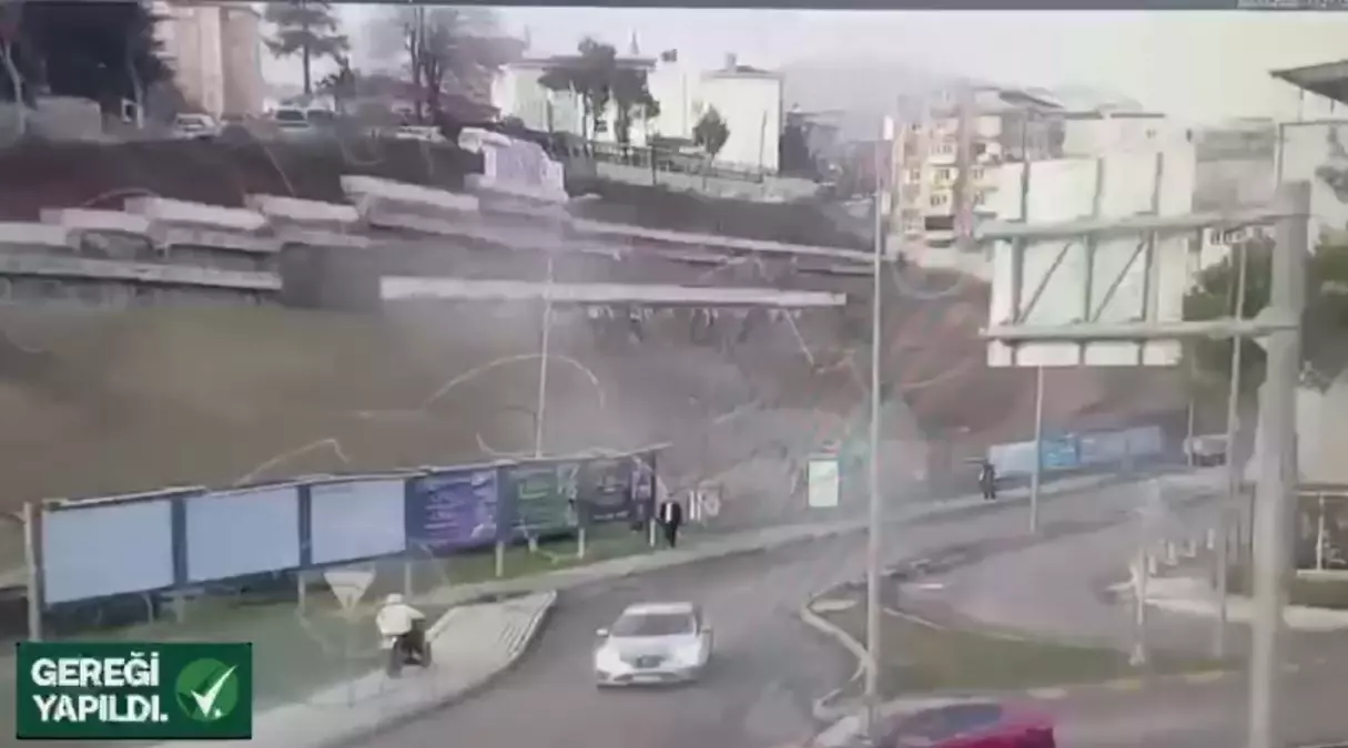 Ters yöne girip kaçmaya çalışan ehliyetsiz motosiklet sürücüsüne 69 bin 200 lira ceza