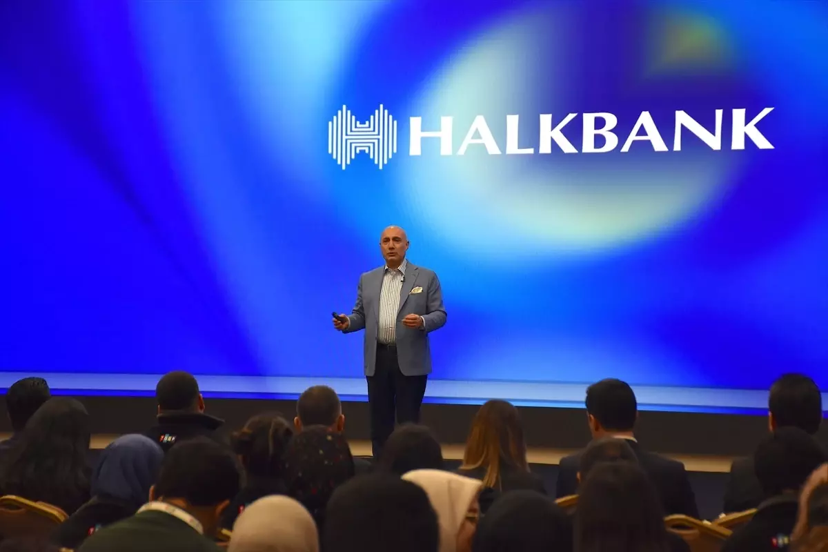 'TGSP Gençlik Liderliği Eğitim Programı' Antalya'da sürüyor