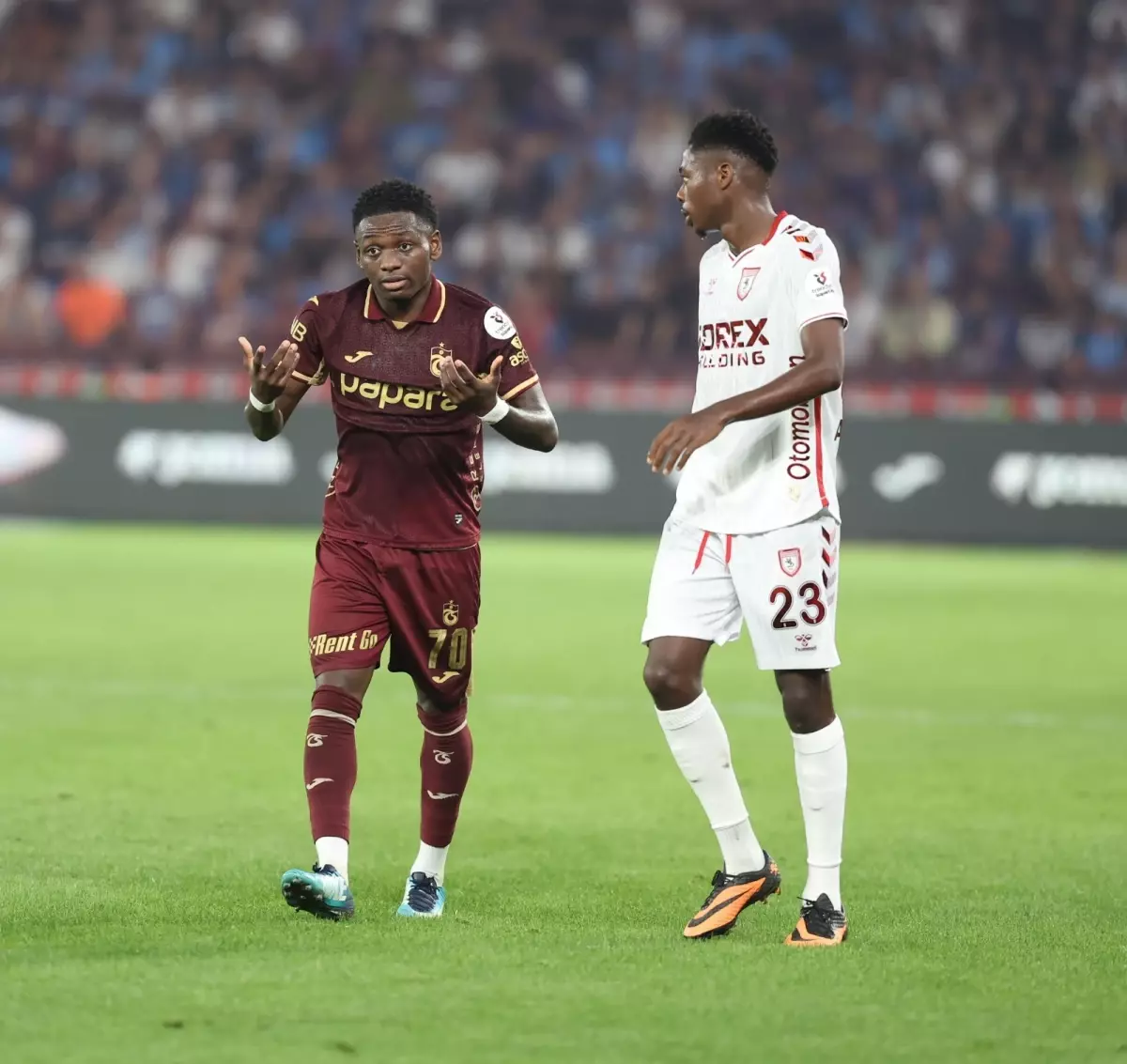 Trabzonspor'dan Kazeem Olaigbe ve Rayyan Baniya transfer açıklaması