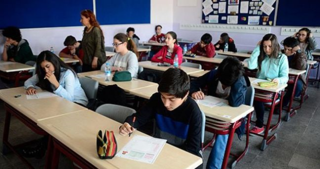 6 Şubat'ta okullar yarım gün tatil mi? 6 Şubat'ta okullar tatil olacak mı?