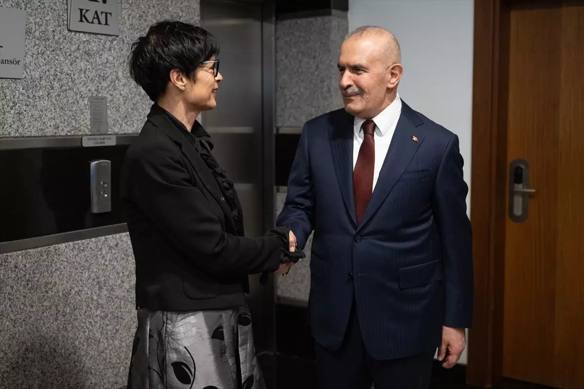 AB Komisyonunun Genişlemeden Sorumlu Üyesi Kos TBMM'de ziyaretlerde bulundu