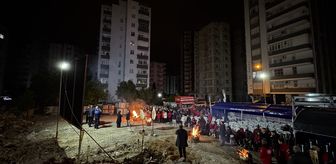 Adana'da 6 Şubat depremlerinde hayatını kaybedenler anıldı