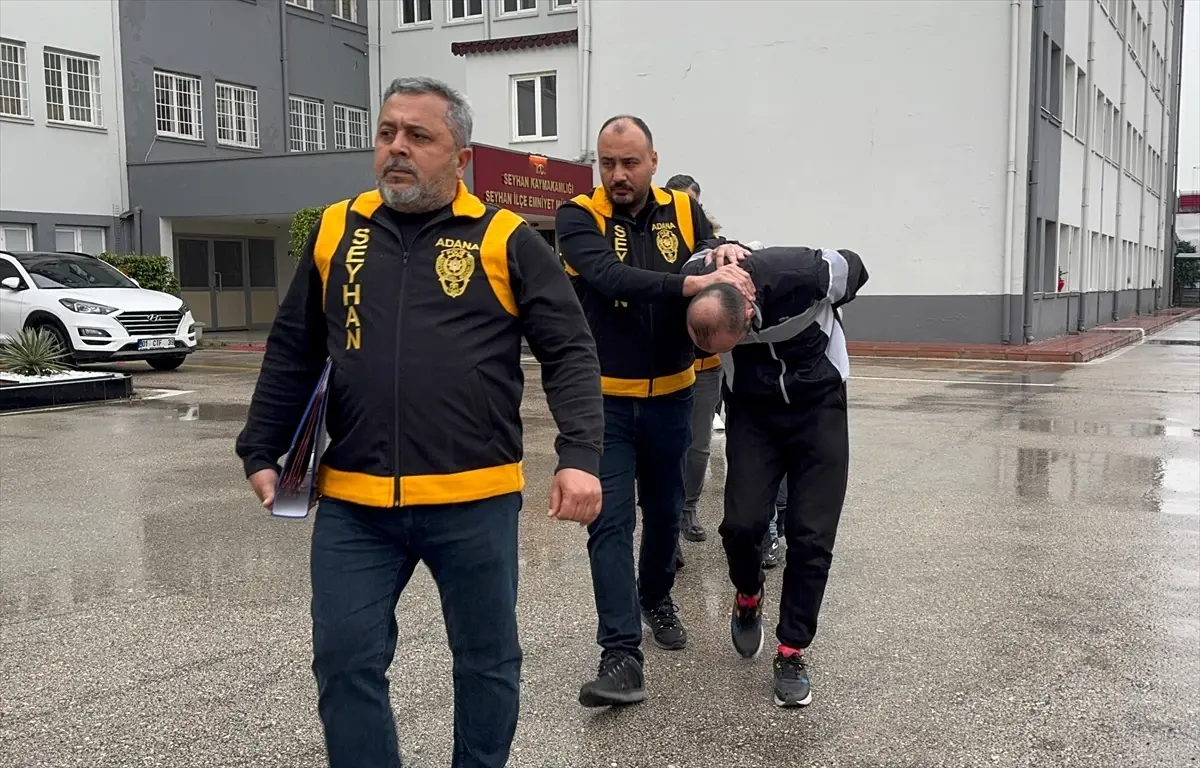 Adana'da sahte kimliklerle kredi kullanan şebekeye yönelik operasyonda 12 zanlı tutuklandı