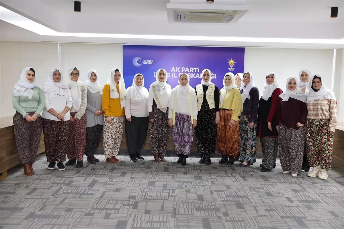 AK Partili kadınlardan Başkan Güneş'e şalvarlı destek