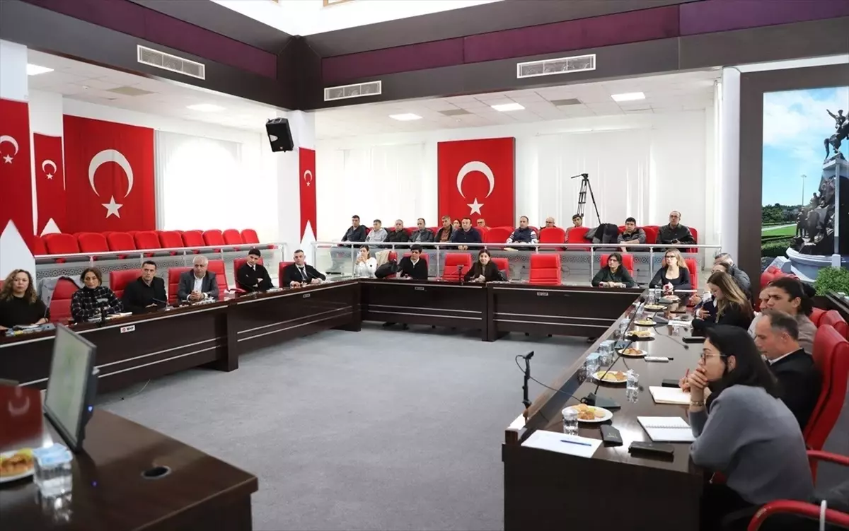 Aksu'da 'Atık Yönetimi ve Sıfır Atık' eğitimi düzenlendi