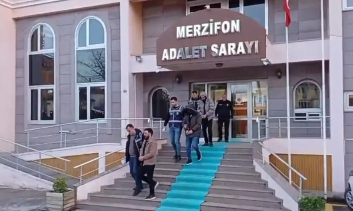 Amasya'da fuhuş operasyonu; 3 tutuklama