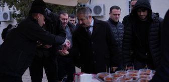 Ankara Emniyet Müdürlüğü 6 Şubat depremlerinde hayatını kaybedenler anısına lokma dağıttı