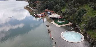 Aşırı yağışlar Köyceğiz Gölü'nü taşırdı