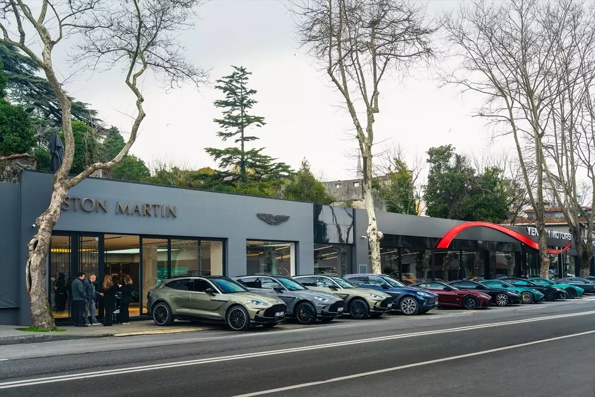 Aston Martin Türkiye'den İstanbul'da özel sürüş etkinliği