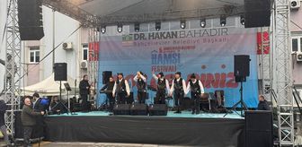 Bahçelievler Belediyesinin düzenlediği festivalde 5 ton hamsi dağıtıldı
