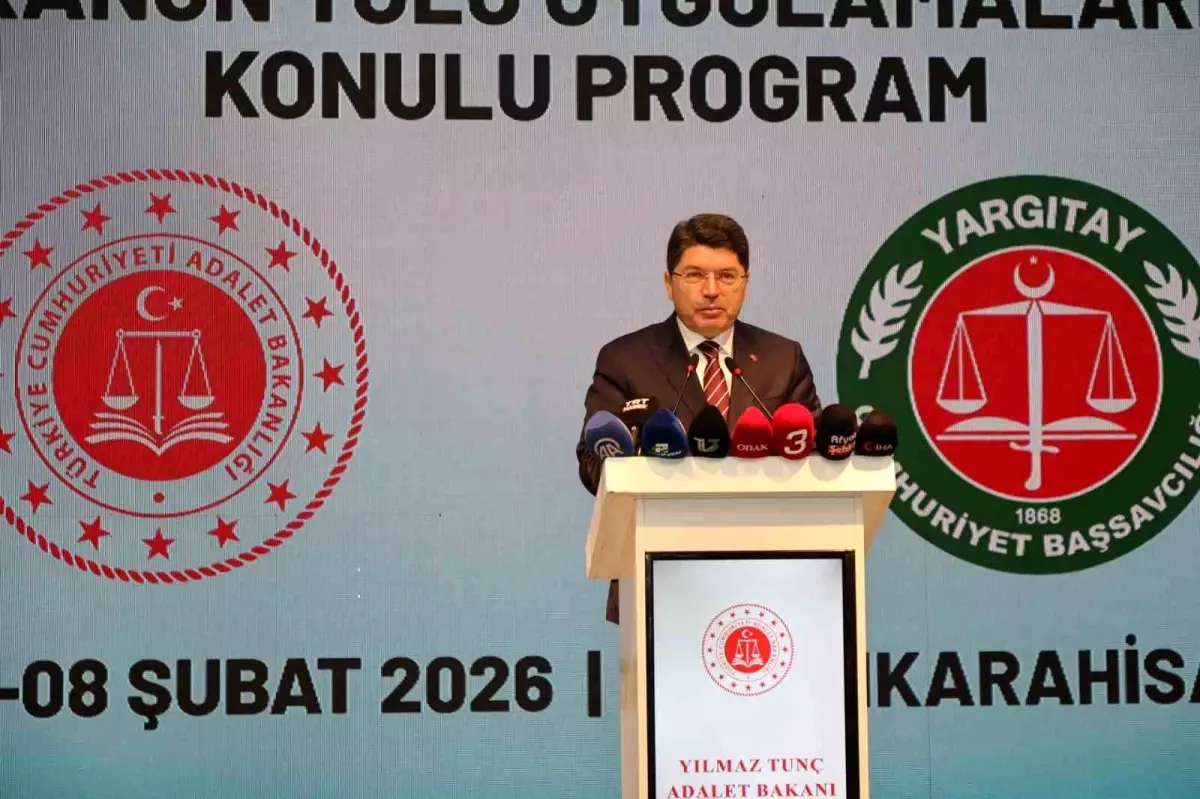 Bakan Tunç: "2025'de 11 milyon 779 bin 741 derdest dosya bulunurken, 14 milyon 41 bin 279 dosyada karar ve...
