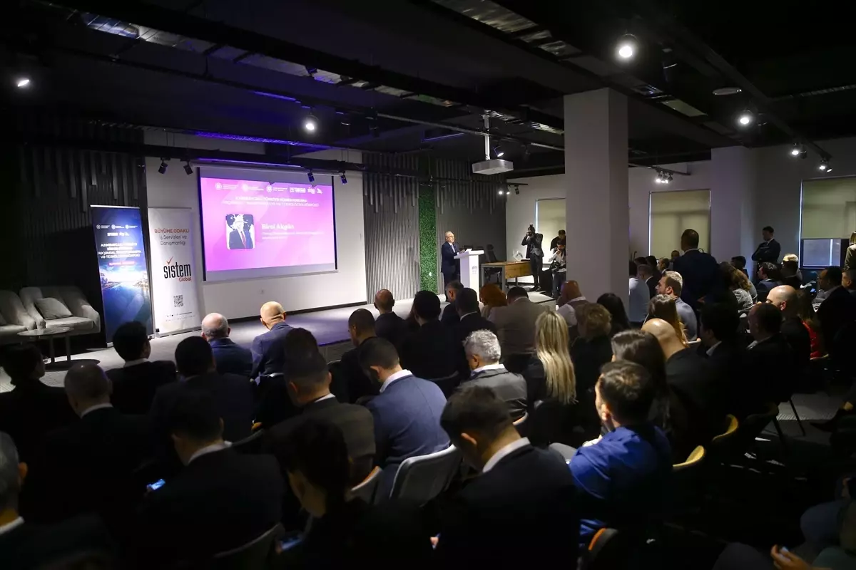 Bakü'de, Azerbaycan-Türkiye Dijital Dönüşüm İş Forumu düzenlendi