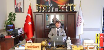 Bayburt Sağlık Müdürü Sivlim, AA'nın 'Yılın Kareleri' oylamasına katıldı