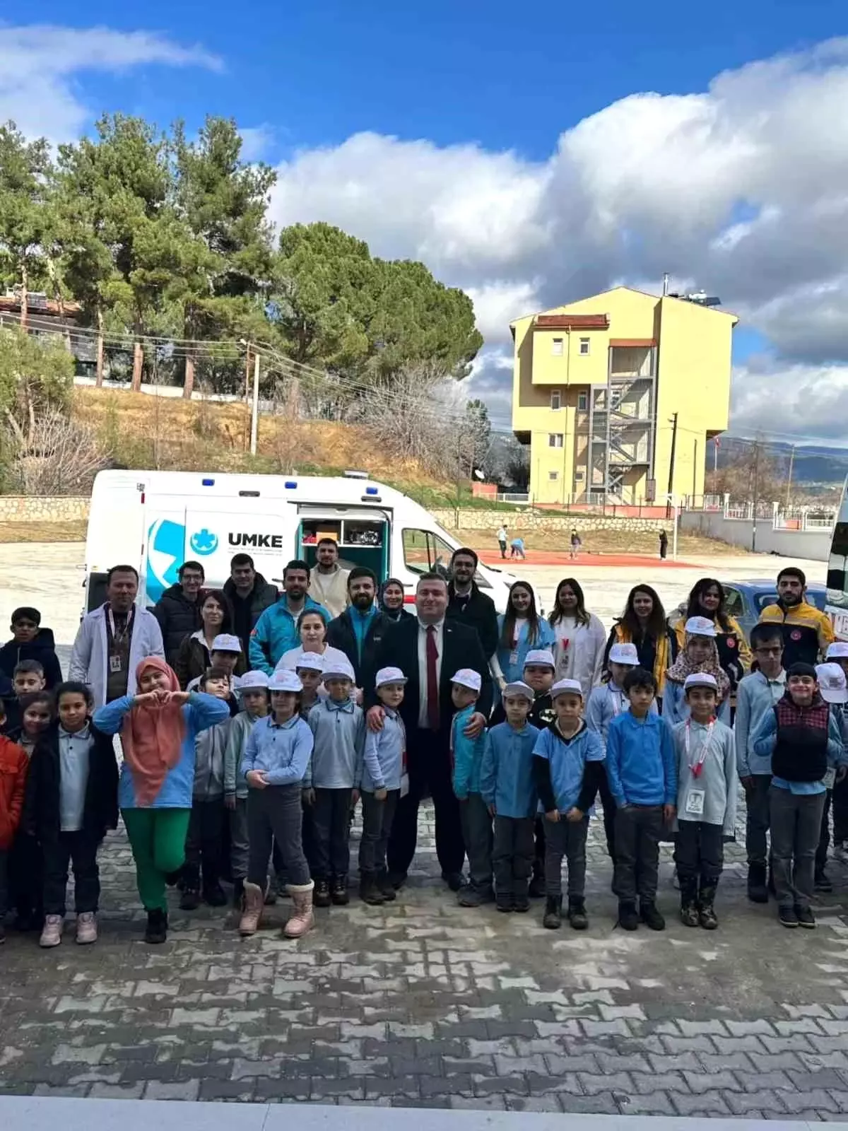 Bilecik'te 'Sağlıklı Çocuk, Sağlıklı Gelecek Eğitim Programı' düzenlendi