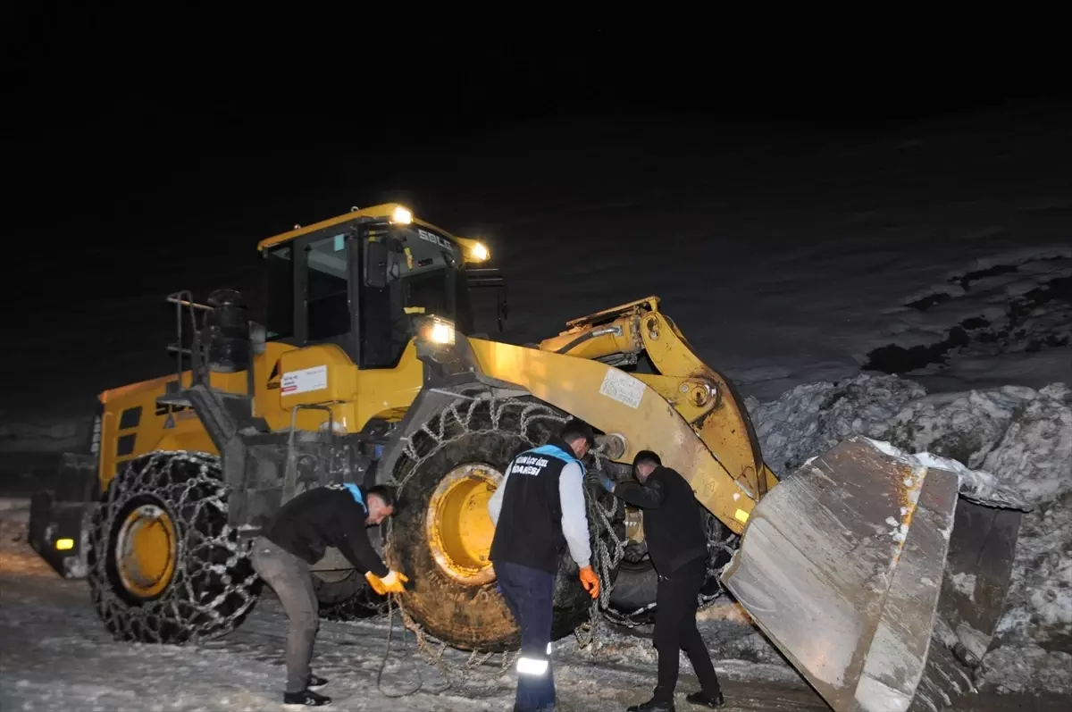 Bitlis'te ekipler 68 yaşındaki hasta için seferber oldu