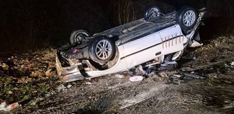 Bursa'da şarampole devrilen otomobilin sürücüsü yaralandı
