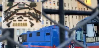 CHP'li vekilden gündem olan iddia: Uzman çavuş karakolun silahlarını ve uyuşturucuları çalıp sattı