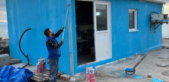 Eceabat Su Ürünleri Kooperatifi'nden ortaklara tekne bakım malzemesi desteği