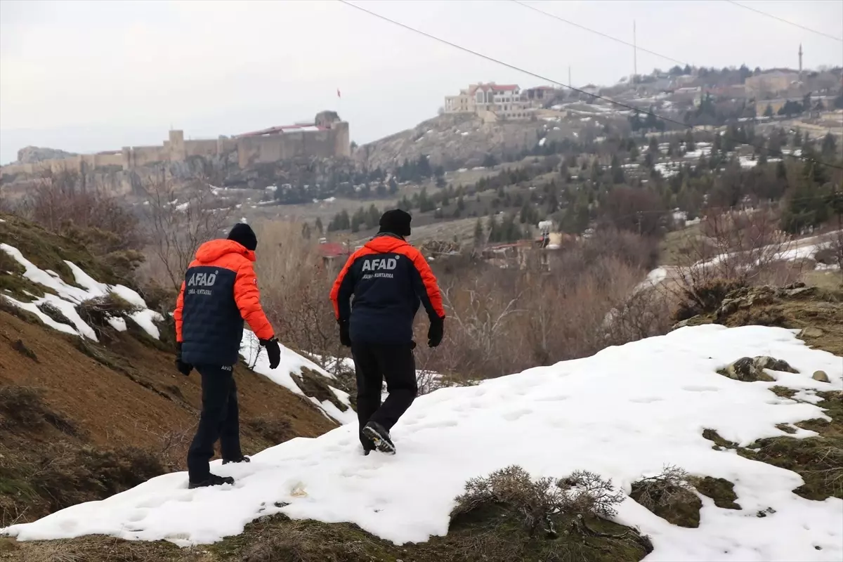 Elazığ'da kaybolan 74 yaşındaki kişiyi arama çalışmaları sürüyor