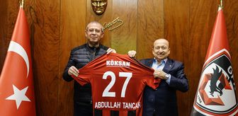 Enerji ve Tabii Kaynaklar Bakan Yardımcısı Tancan, Gaziantep FK'yi ziyaret etti