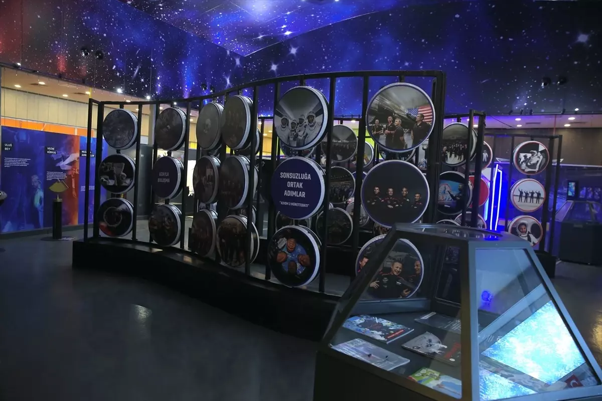 Erzurum'da çocuklar Türkiye'nin uzay misyonunu yakından tanıyor