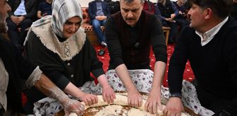 Erzurum Valisi Çiftçi kentin kış geleneği tel helvası yapımına katıldı