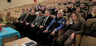 Eskişehir'de muhtarlara güvenli ve bilinçli internet kullanımı anlatıldı