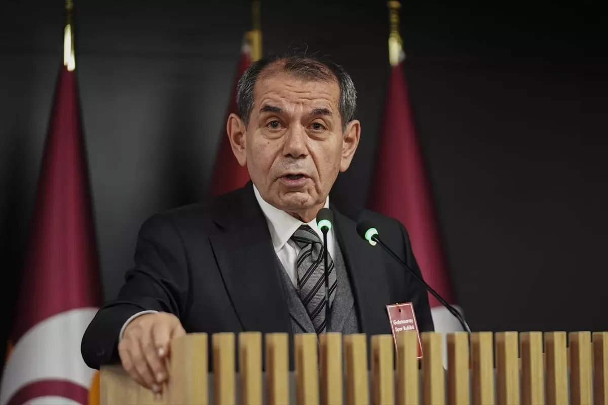 Galatasaray Kulübü Başkanı Dursun Özbek'ten gündeme dair açıklamalar Açıklaması