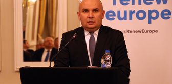 Gazeteci Nahide Deniz, Atatürk'ün Sofya yıllarını anlatan kitabını Bulgaristan'da tanıttı