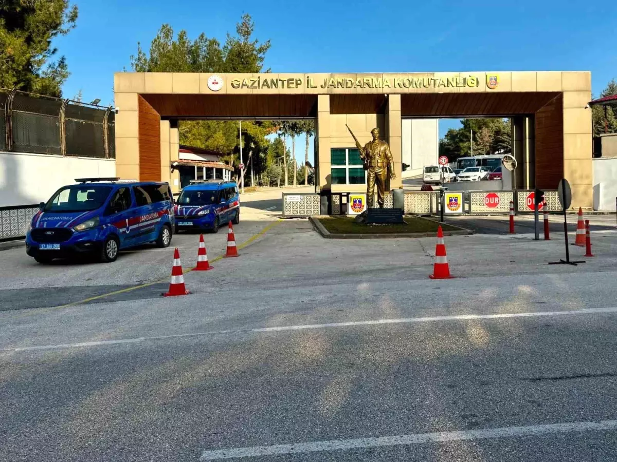 Gaziantep'te çember operasyonu: Bin 899 gözaltı