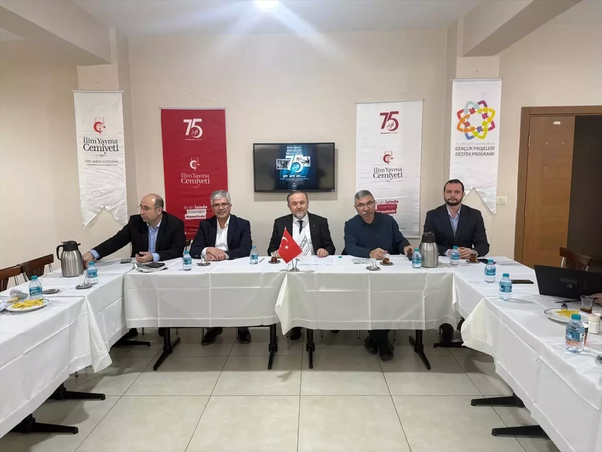 İlim Yayma Cemiyeti Çorlu Şubesi basın toplantısı düzenledi