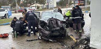 Karabük'te LPG istasyonuna çarpan otomobildeki 5 kişi yaralandı