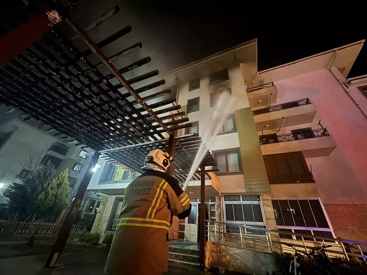 Karaman'da binada çıkan yangında 10 kişi dumandan etkilendi
