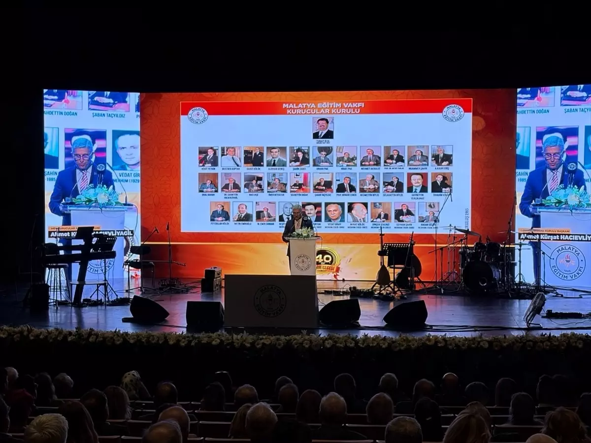 Malatya Eğitim Vakfının '40. Yıl Onur Gecesi' İstanbul'da yapıldı