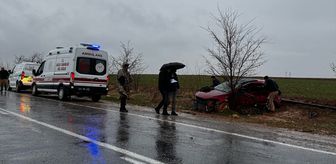 Mardin'de tır ile otomobilin çarpıştığı kazada 2 kişi öldü, 3 kişi yaralandı