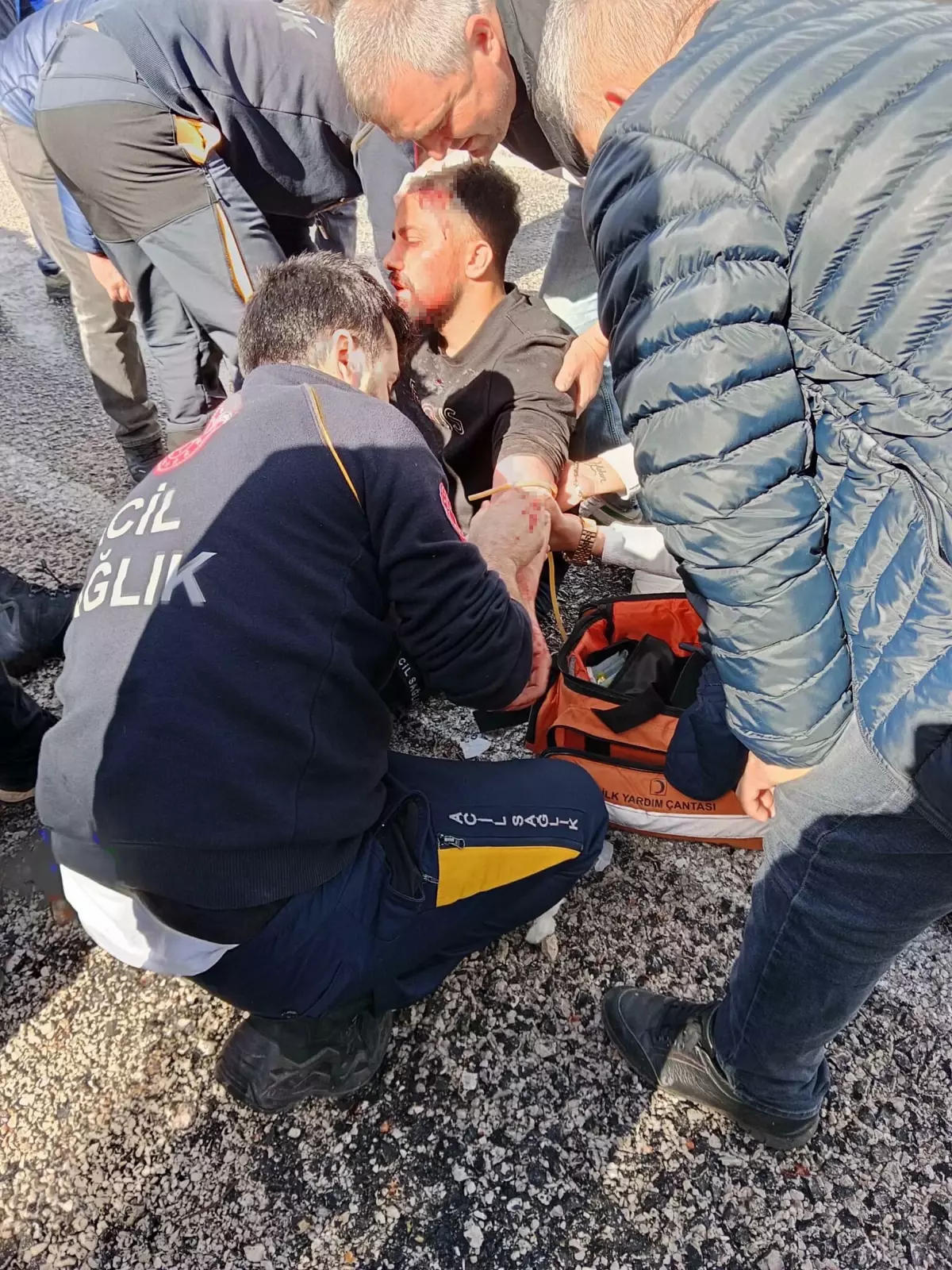 Muğla'da Ambulans Devrildi: 1 Yaralı